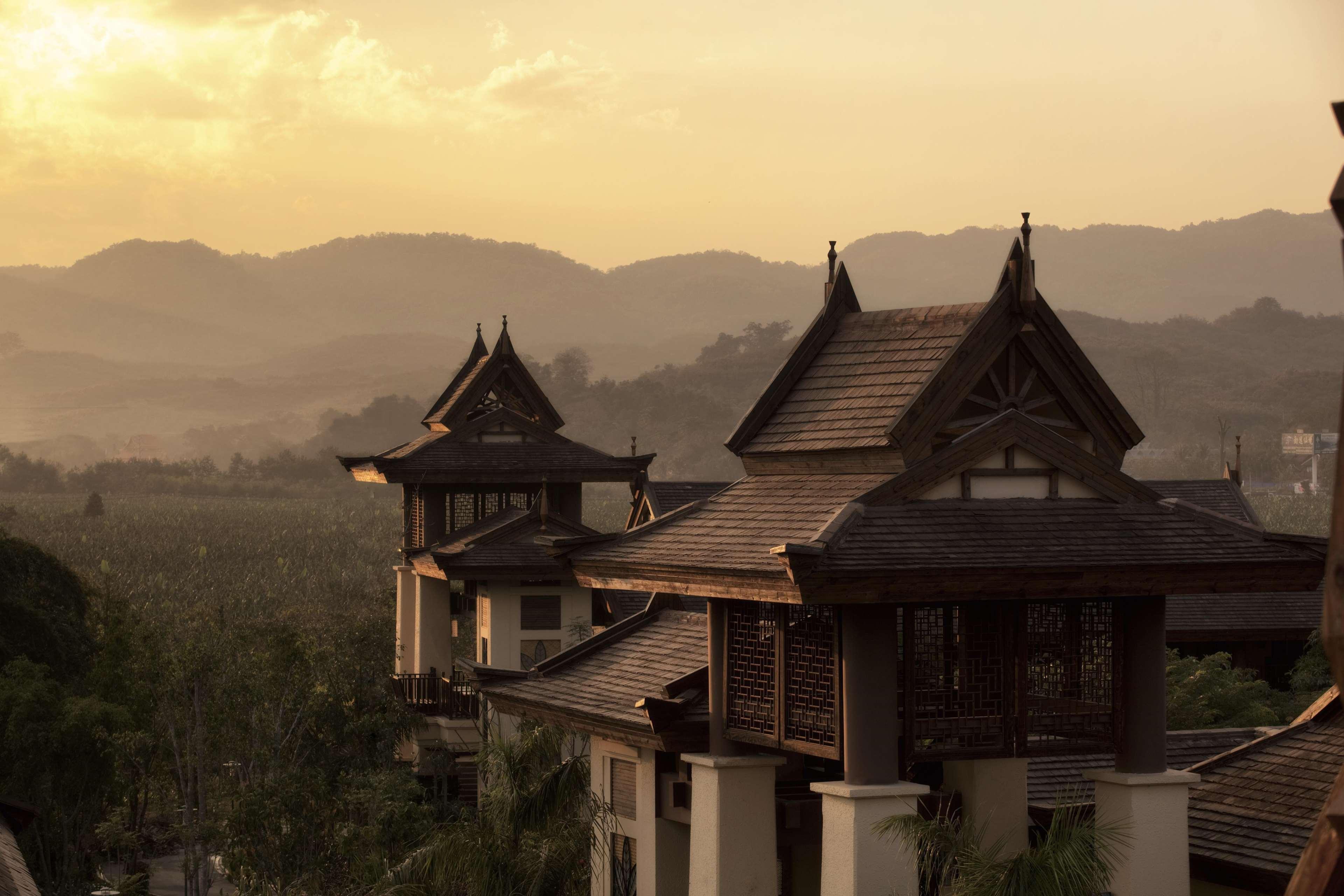 Anantara Xishuangbanna Resort Jinghong Exterior foto